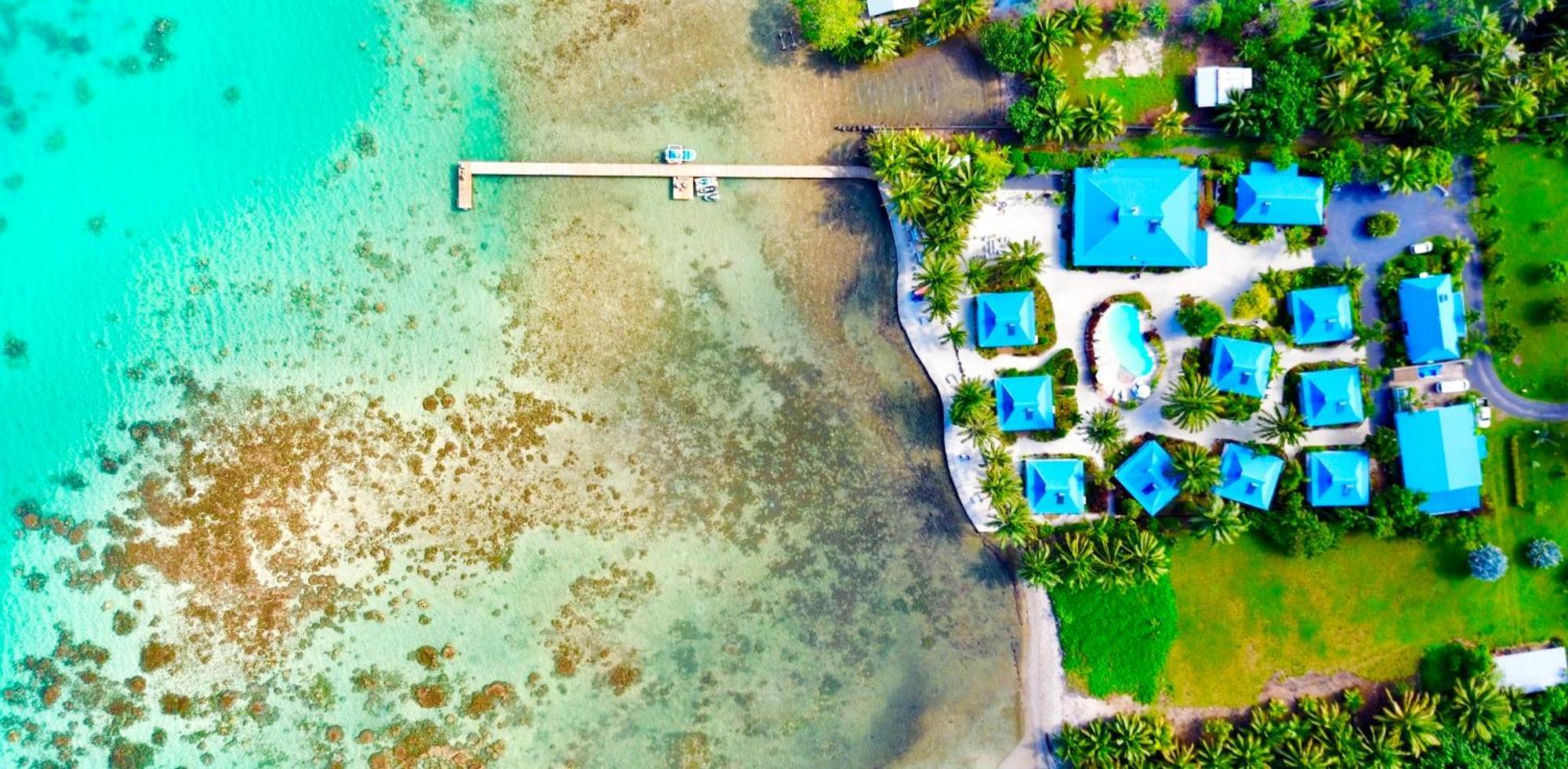 Opoa Beach Hotel Экстерьер фото